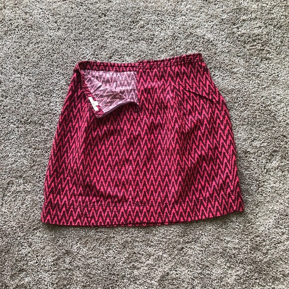 LOFT Ann Taylor Pencil Skirt Size 8 - Picture 3 of 3